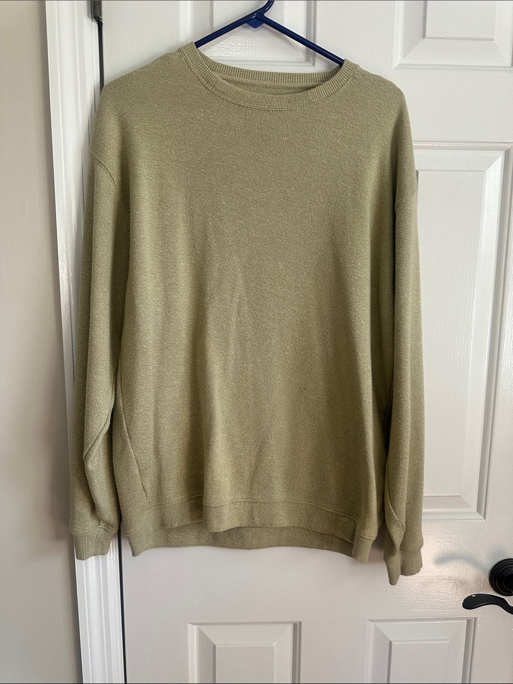 Classic Men's Crewneck Sweatshirt in Light Olive